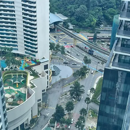 Summer Suites Studio With Balcony Nearby Kl City Centre Kuala Lumpur Exterior photo